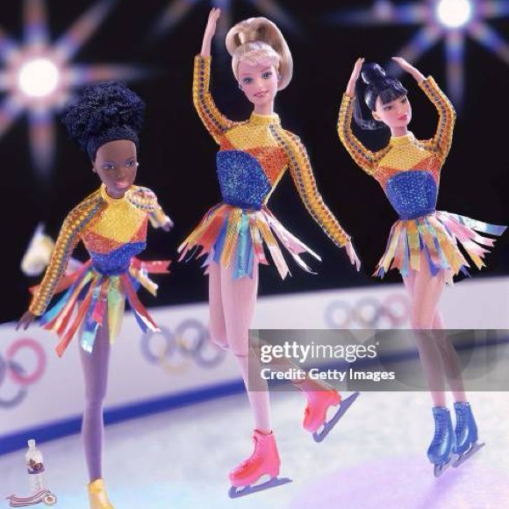 2002 Salt Lake City Olympics Michelle Kwan Barbie Ice Skater doll - Picture 7 of 8